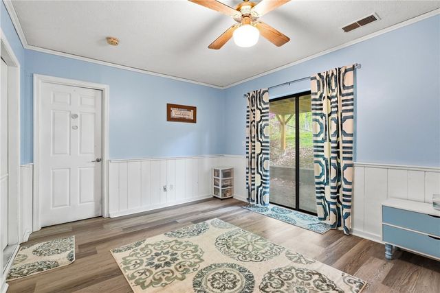 2345 Big Rock Rd, Hampton, PA 15101