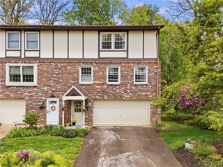 2345 Big Rock Rd, Hampton, PA 15101