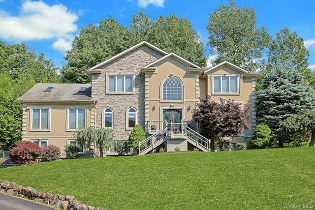 6 Cheesecote Lane, Pomona, NY 10970