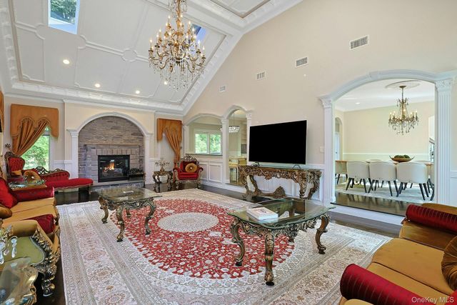 6 Cheesecote Lane, Pomona, NY 10970
