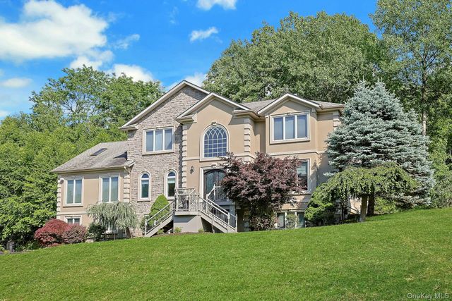 6 Cheesecote Lane, Pomona, NY 10970