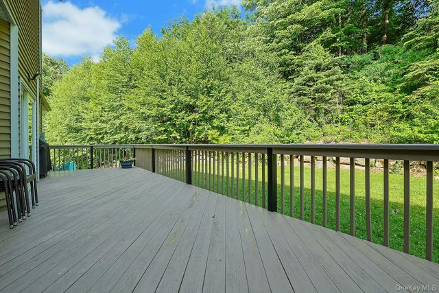 6 Cheesecote Lane, Pomona, NY 10970