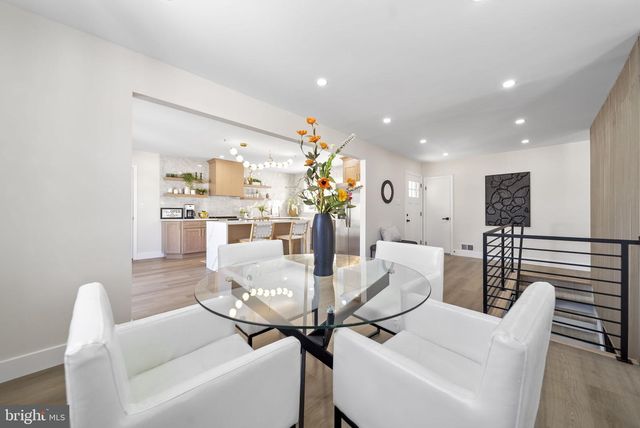 1733 LARK LN, Cherry Hill, NJ 08003