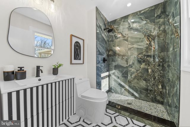 1733 LARK LN, Cherry Hill, NJ 08003