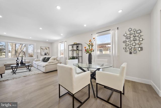 1733 LARK LN, Cherry Hill, NJ 08003