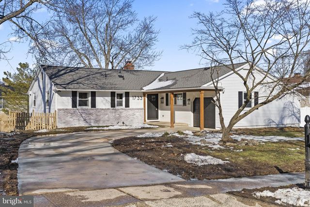1733 LARK LN, Cherry Hill, NJ 08003