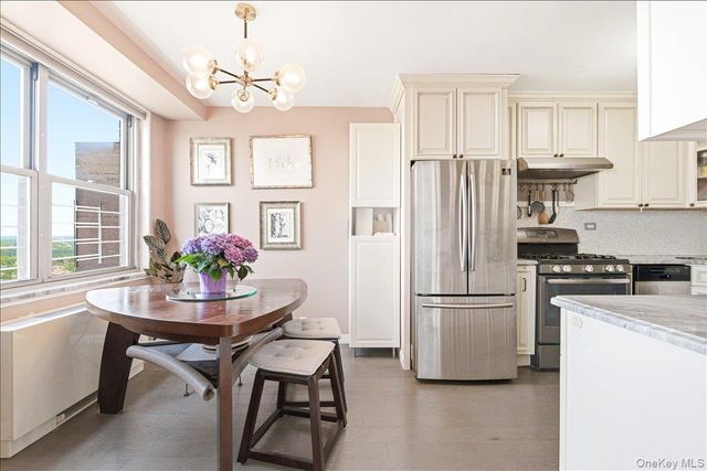 70-25 Yellowstone Boulevard 24N, Forest Hills, NY 11375