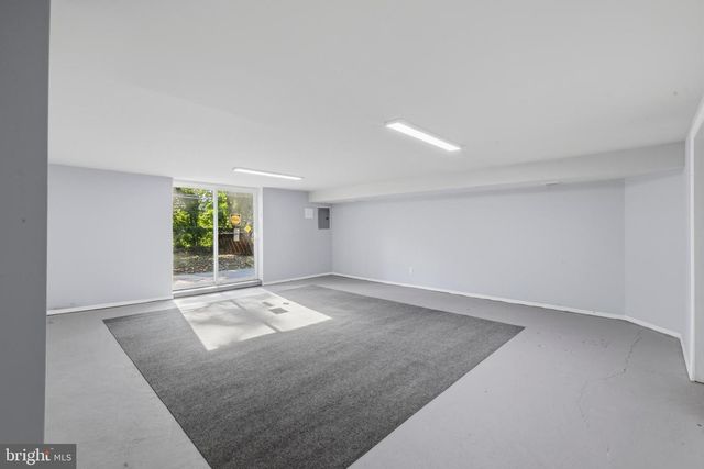 6406 BOYER ST, Philadelphia, PA 19119