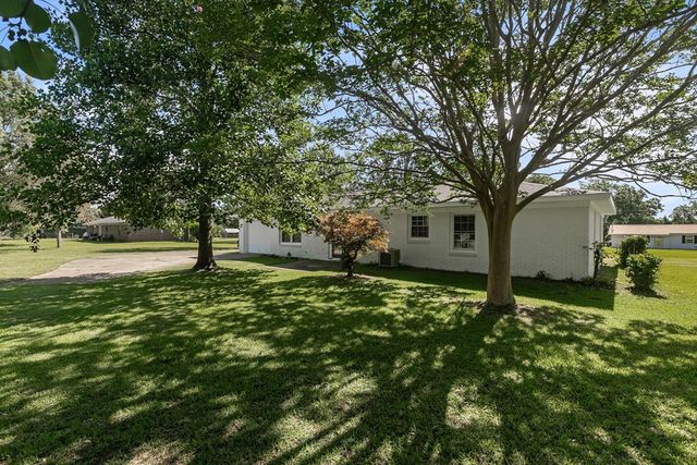 632 Ashley Circle, Dothan, AL 36305