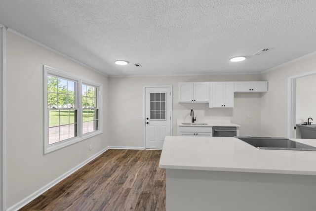 632 Ashley Circle, Dothan, AL 36305