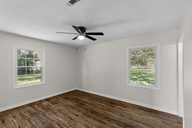 632 Ashley Circle, Dothan, AL 36305