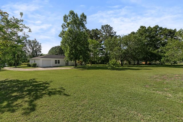 632 Ashley Circle, Dothan, AL 36305