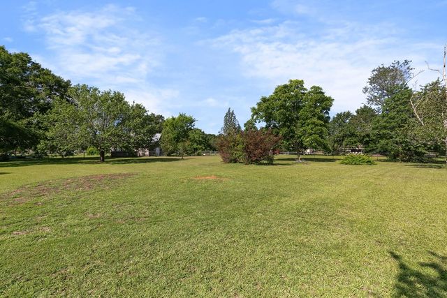632 Ashley Circle, Dothan, AL 36305