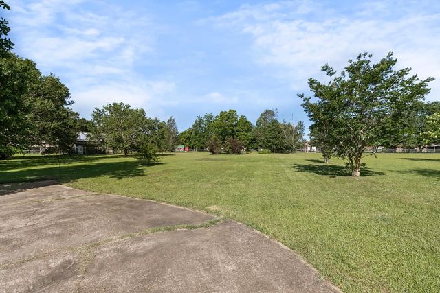 632 Ashley Circle, Dothan, AL 36305