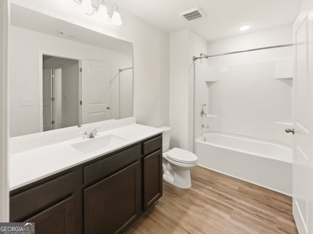 1586 Larkspur Trail, Conyers, GA 30012