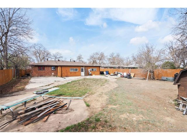 3148 Racine St, Aurora, CO 80011