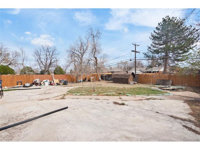 3148 Racine St, Aurora, CO 80011