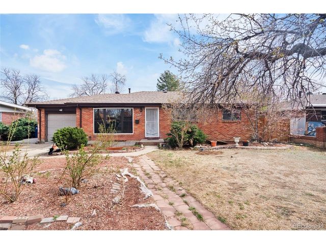 3148 Racine St, Aurora, CO 80011