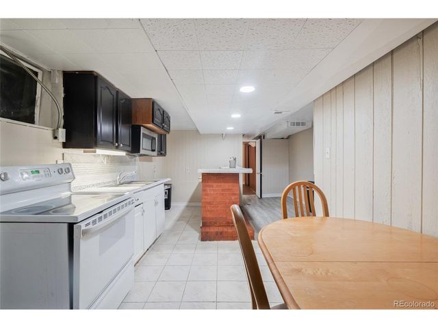 3148 Racine St, Aurora, CO 80011