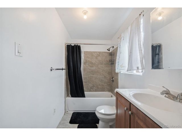 3148 Racine St, Aurora, CO 80011