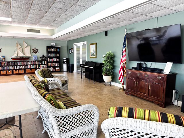 31 ISLAND WAY 505, Clearwater Beach, FL 33767