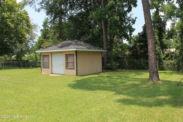 218 Alverado Drive, Long Beach, MS 39560