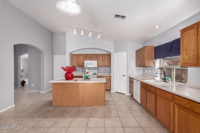 42631 W Venture Road, Maricopa, AZ 85138