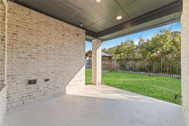 17611 Lynedoch Lane, Richmond, TX 77407