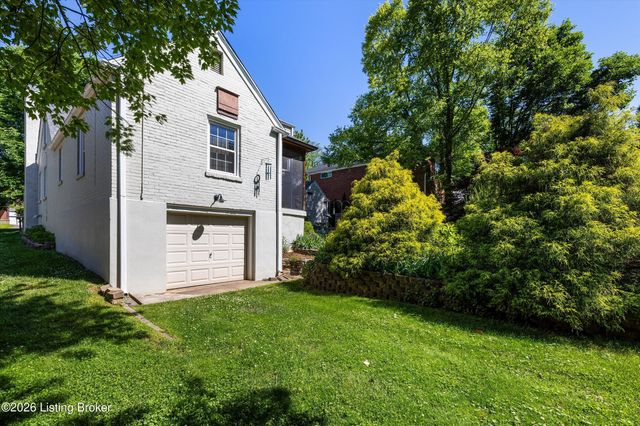 2020 Winston Ave, Louisville, KY 40205