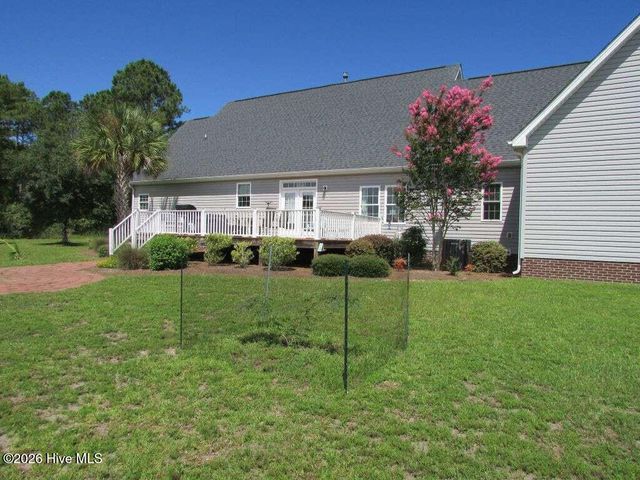 158 Stump Sound Church Road, Holly Ridge, NC 28445
