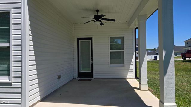 110 Toppin Court, Sanford, NC 27332
