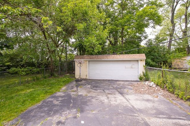 3926 E 121st Street, Cleveland, OH 44105