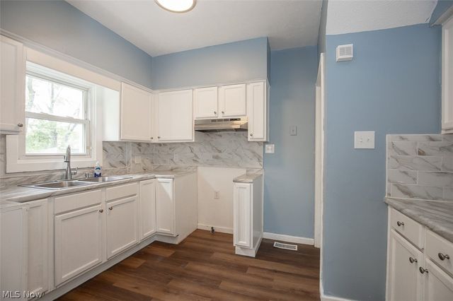 3926 E 121st Street, Cleveland, OH 44105