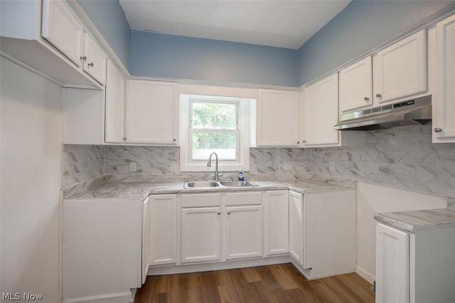 3926 E 121st Street, Cleveland, OH 44105