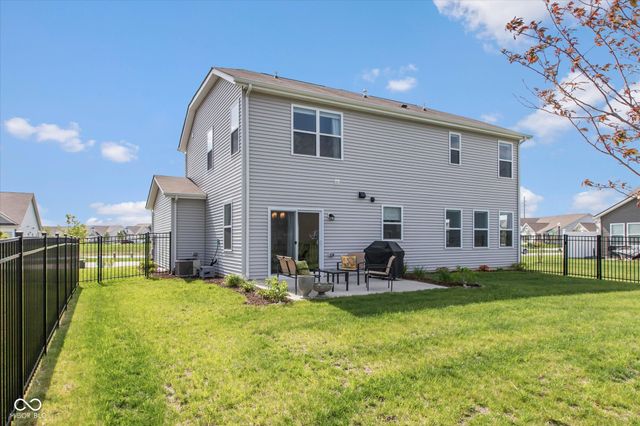 4141 Homestead Drive, Whitestown, IN 46075