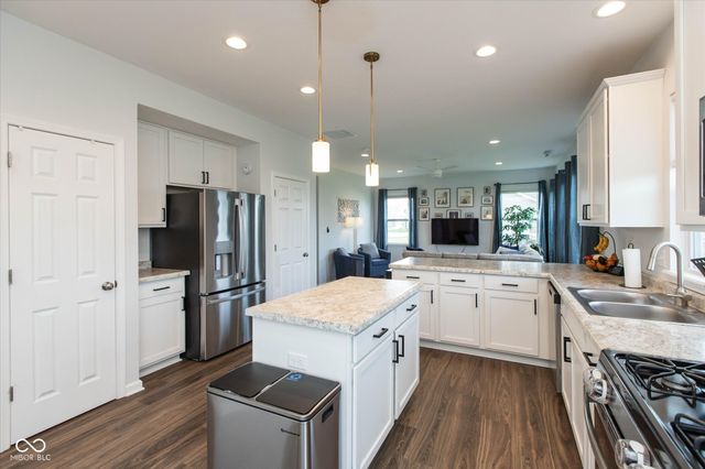 4141 Homestead Drive, Whitestown, IN 46075