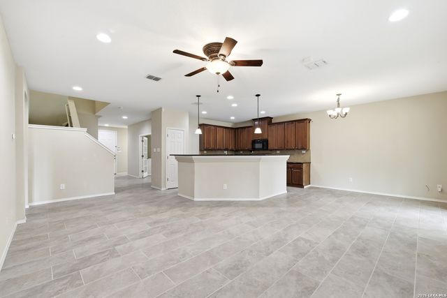 9911 Copper Rise, Converse, TX 78109