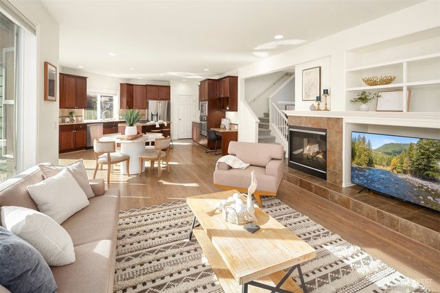 3620 159th Place SE, Bothell, WA 98012