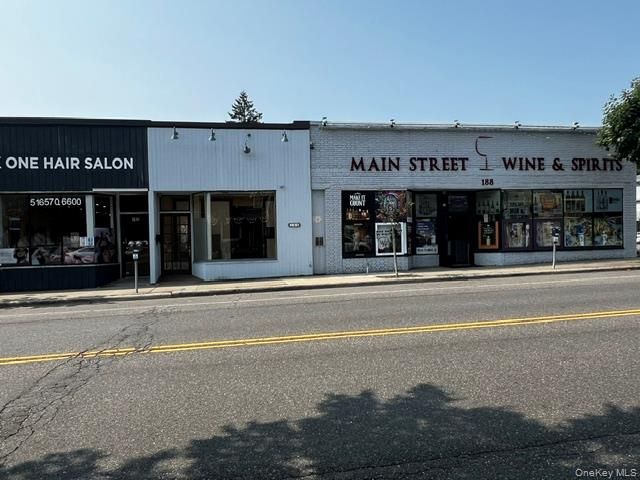 184 Main Street, Port Washington, NY 11050
