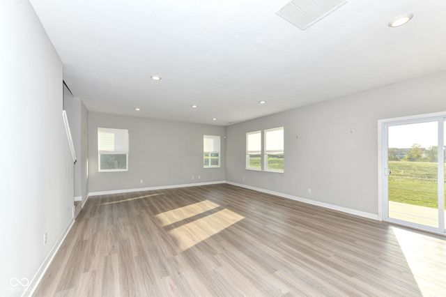 2646 Grassy Branch Drive, Whitestown, IN 46075