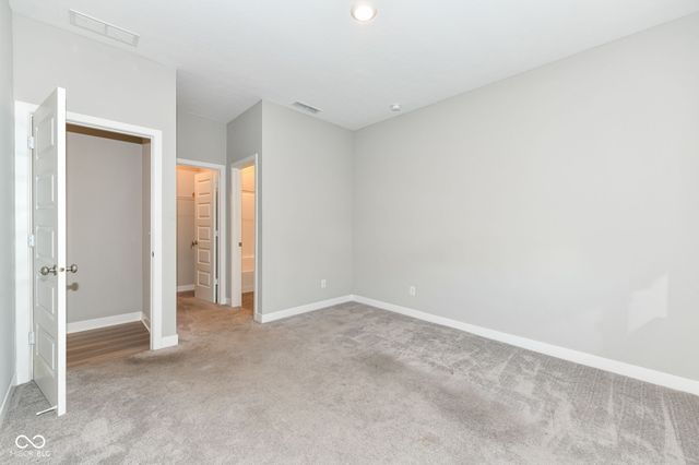 2646 Grassy Branch Drive, Whitestown, IN 46075