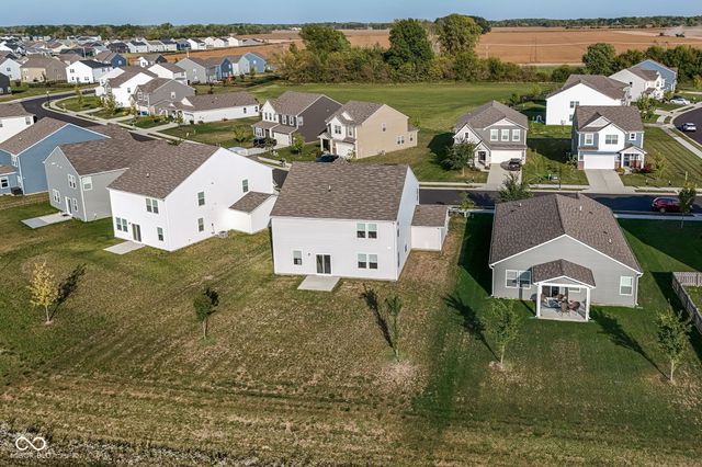 2646 Grassy Branch Drive, Whitestown, IN 46075