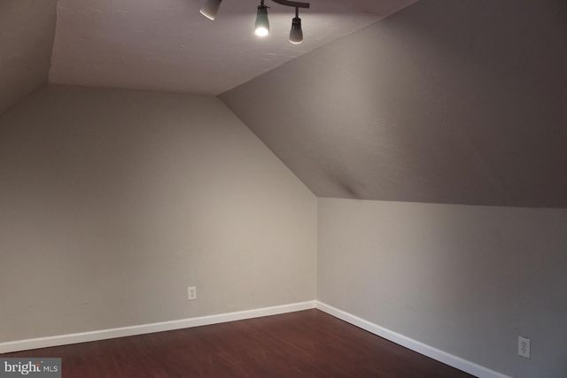 102 E MAIN ST, Marlton, NJ 08053