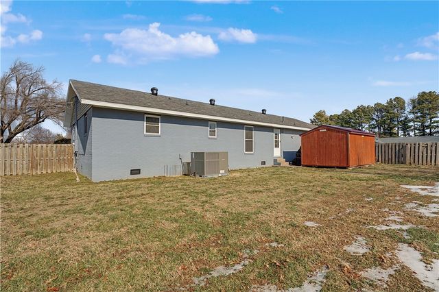 2602 E Battlefield Boulevard, Bentonville, AR 72712