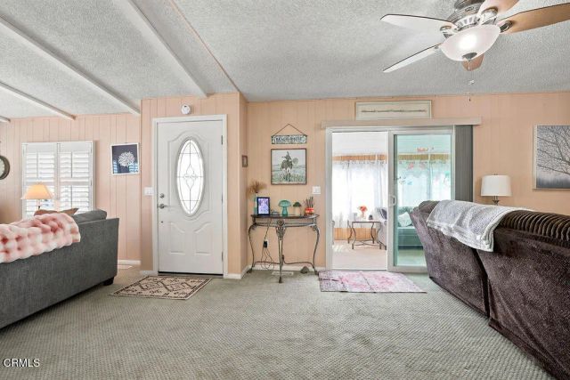 209 Caleta 96, Camarillo, CA 93012