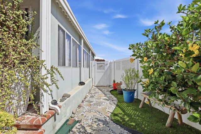 209 Caleta 96, Camarillo, CA 93012