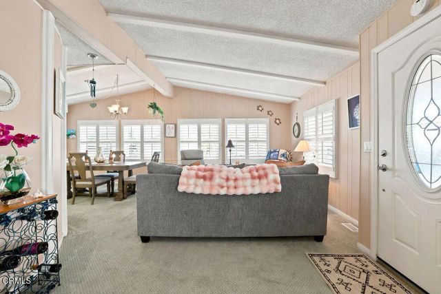 209 Caleta 96, Camarillo, CA 93012