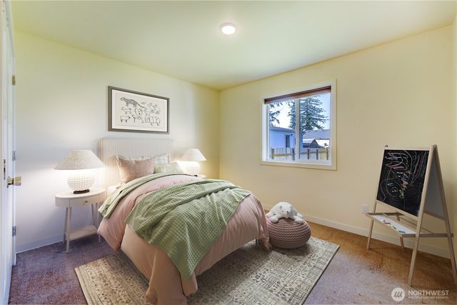 235 8th St, Gold Bar, WA 98251