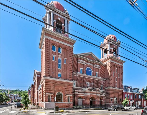 2132 Sarah St 105, South Side, PA 15203