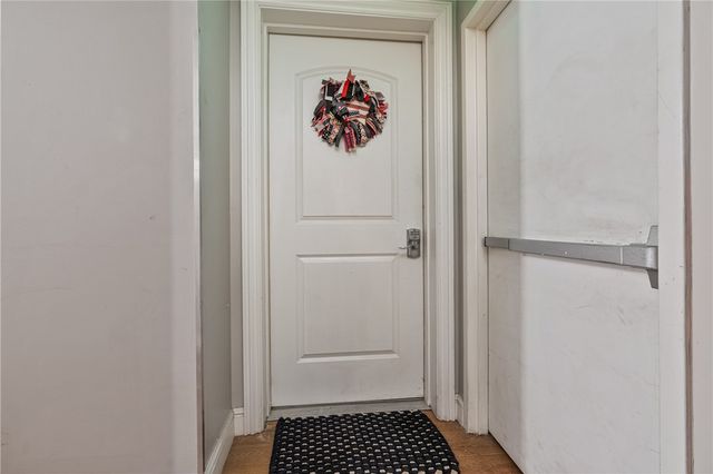 2132 Sarah St 105, South Side, PA 15203